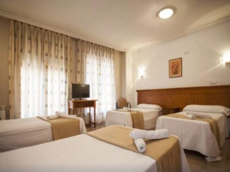 Hotel Victoria Valdemoro Dış mekan fotoğraf